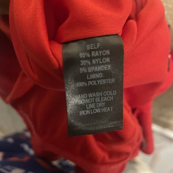 Lulus Dress Womens Sz XS Off The Shoulder Cherry Red Midi Ruffles JD8363 Holiday - Picture 5 of 6